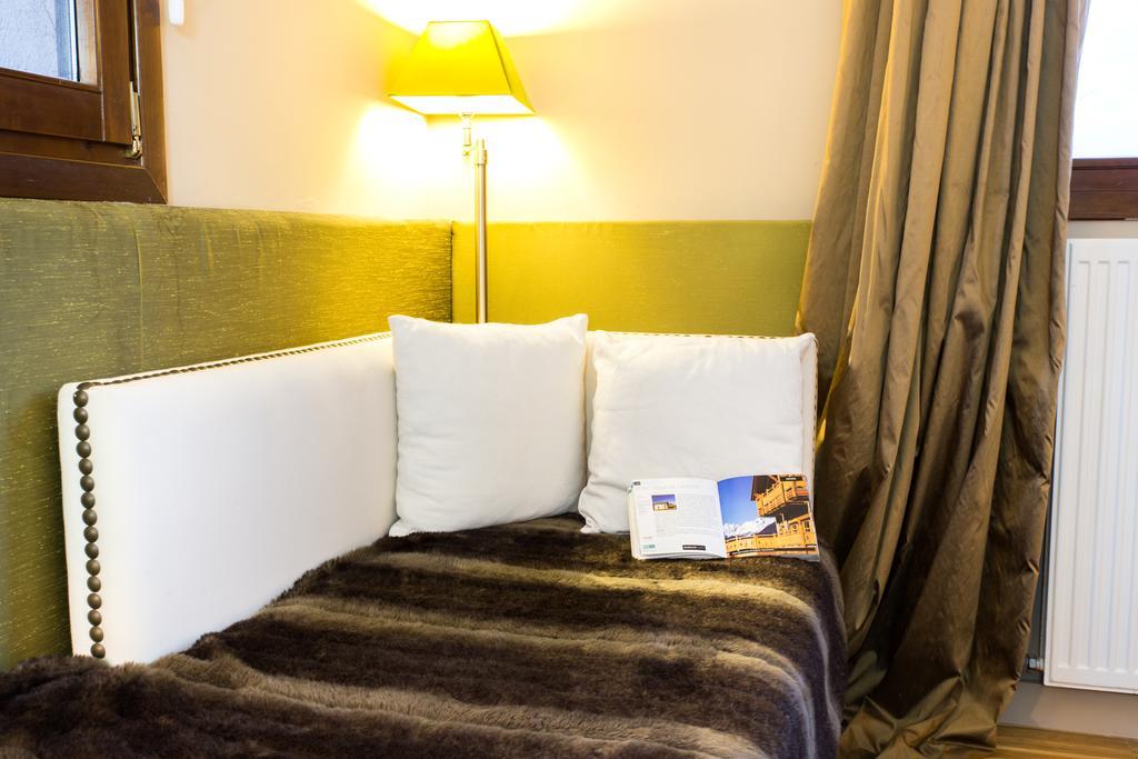 Hotel Cardamomo Sigueenza Carabias  ภายนอก รูปภาพ