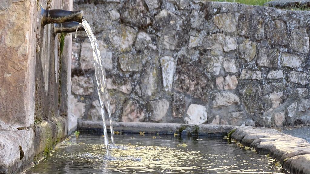 Hotel Cardamomo Sigueenza Carabias  ภายนอก รูปภาพ