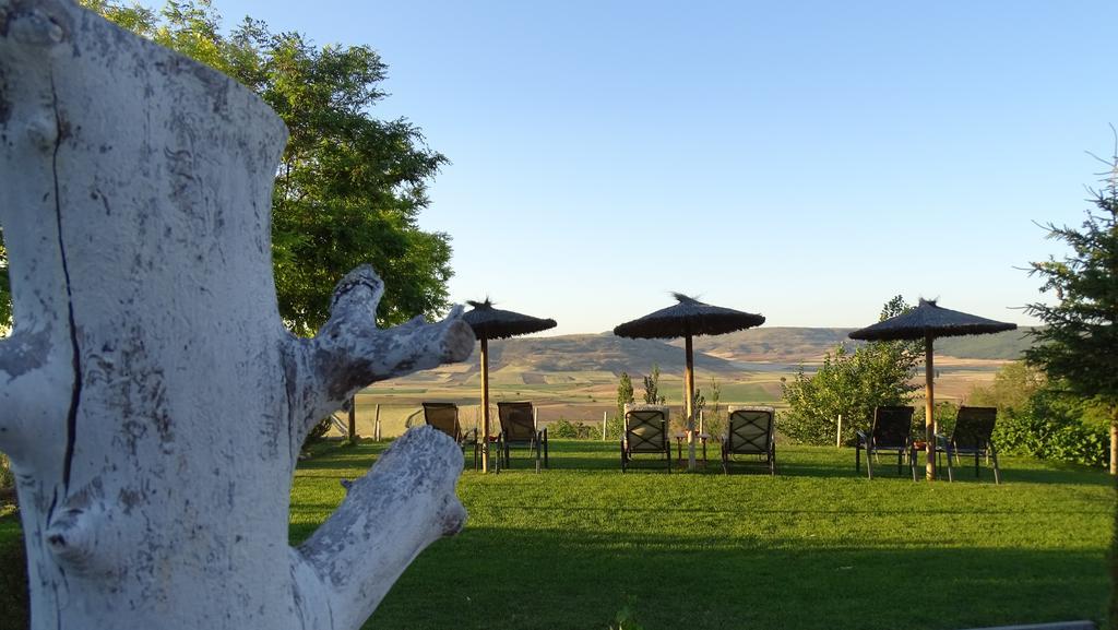 Hotel Cardamomo Sigueenza Carabias  ภายนอก รูปภาพ