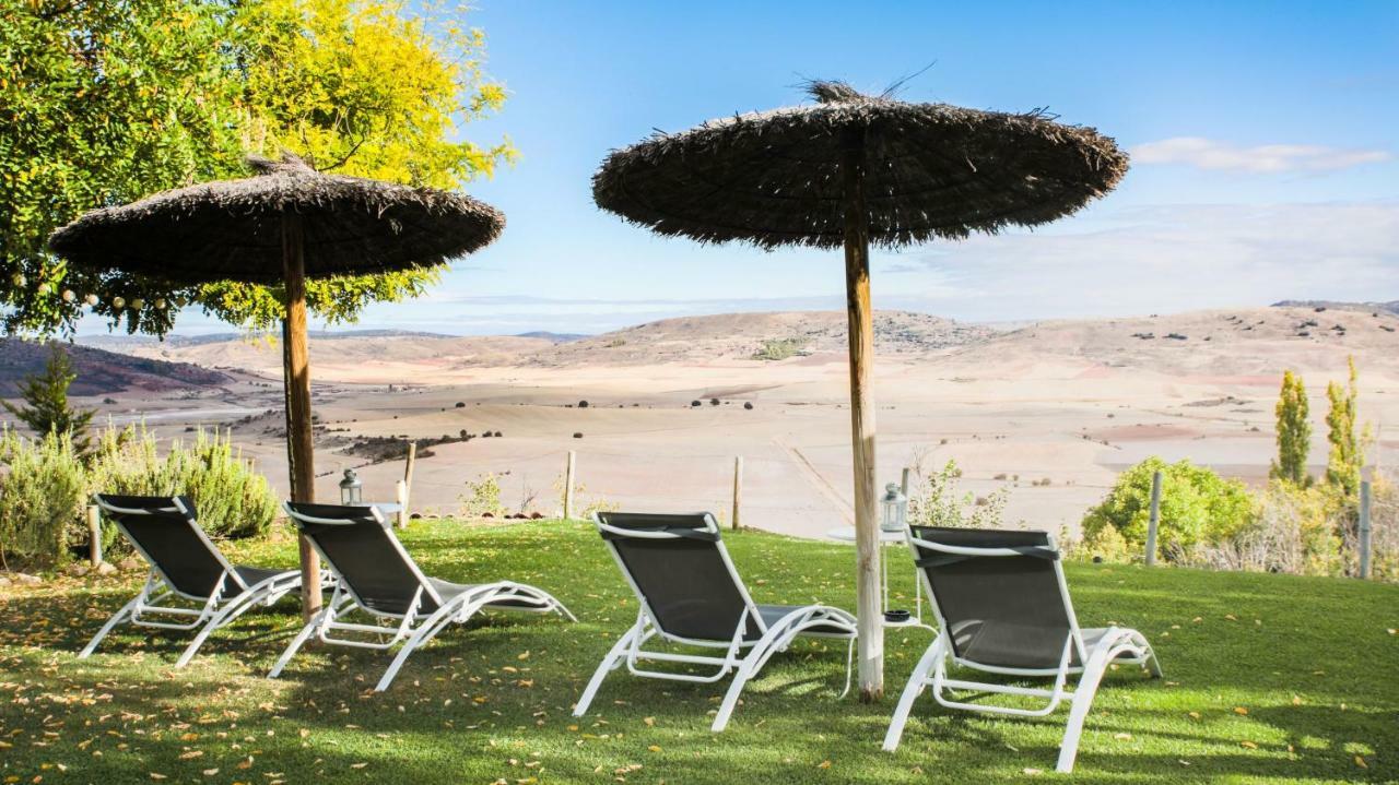 Hotel Cardamomo Sigueenza Carabias  ภายนอก รูปภาพ